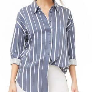 NWT Blue Striped High-Low Button Up